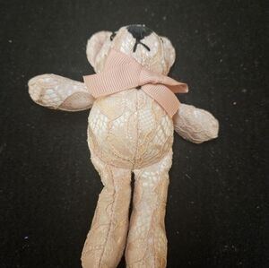 Lace bear